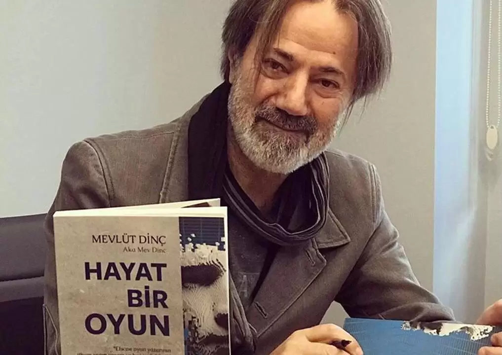 Hayat Bir Oyun