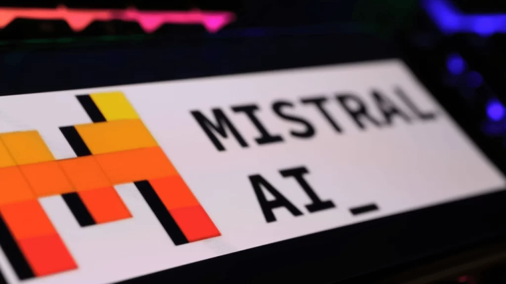 MİSTRAL AI